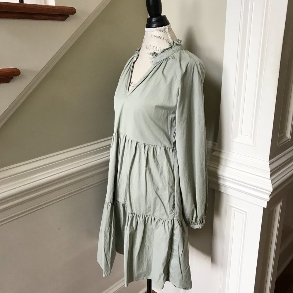 Sundry Tiered Panel Mini Dress Womens 1 Small Green Eucalyptus Long Sleeve VNeck - Picture 8 of 13